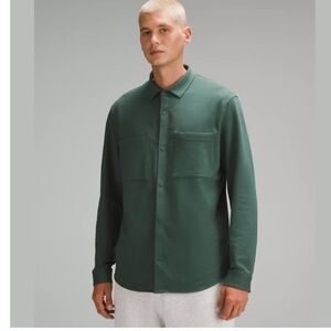 Lululemon Men’s Shirt Size L – Light Green